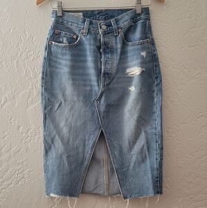 Levi's Denim Skirt Size 25